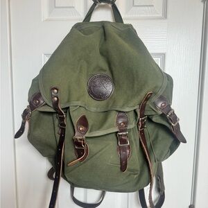 Duluth Pack the Wanderer Green Canvas Backpack with Leather Accents